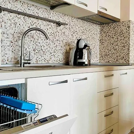 Apartello Dolce 1 - Private In Near Marina Dinevi Apartment Sveti Vlas
